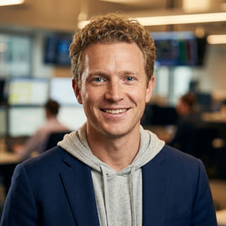 Ryan Brooks, listed as Lead Trading Analyst at Keen Accrualdom, in a profile image